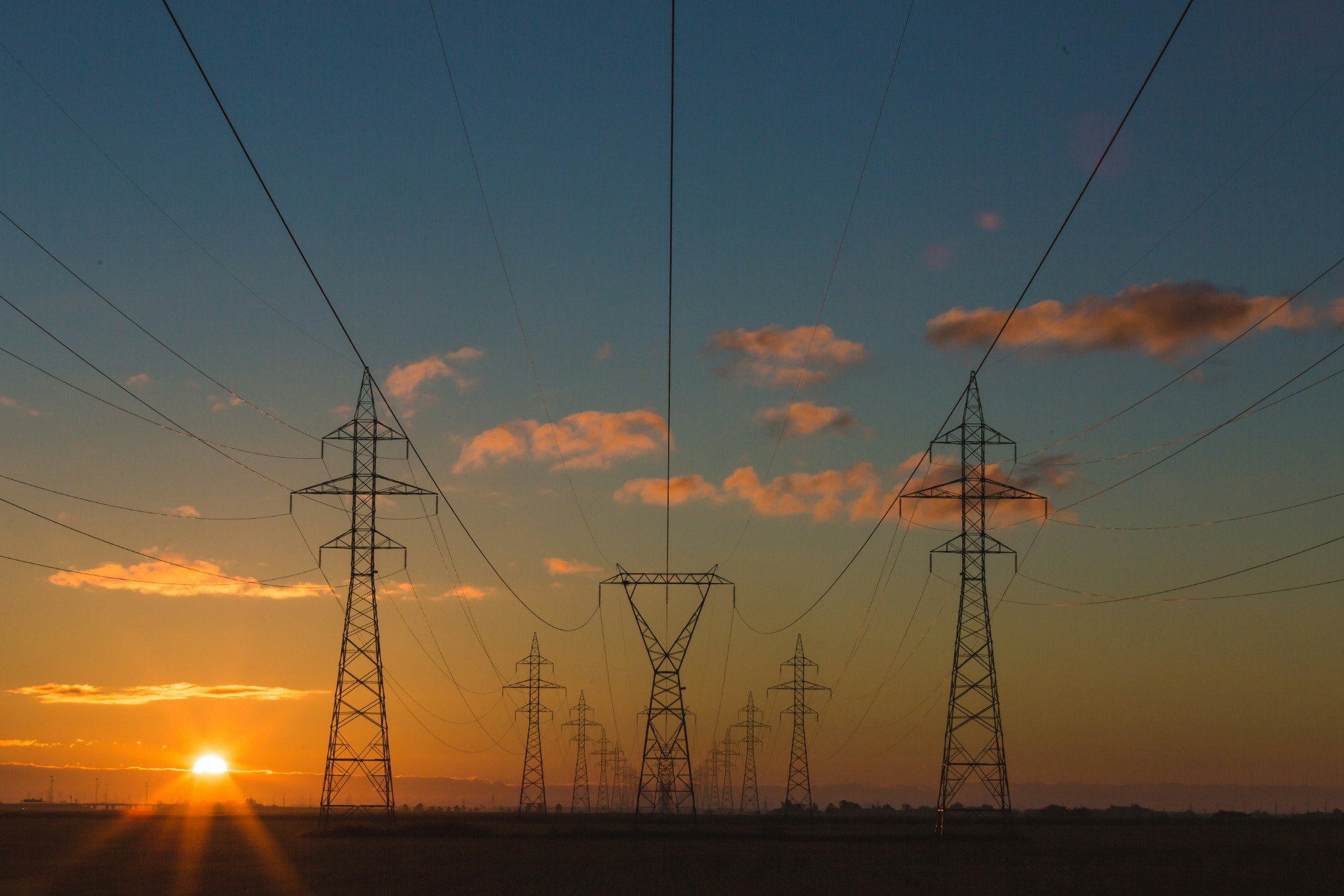 Power transmission lines